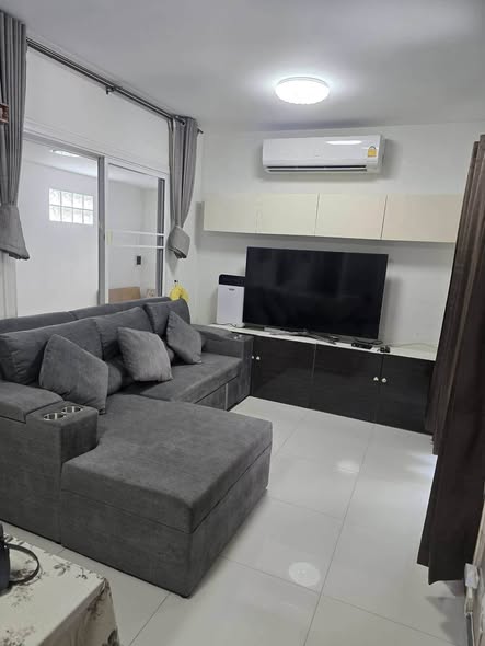 bedroom of Home Place The Park (Ring Road – Rama 9).