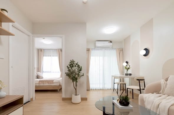 living room and bedroom of iCondo Ngamwongwan1 ไอคอนโด งามวงศ์วาน1