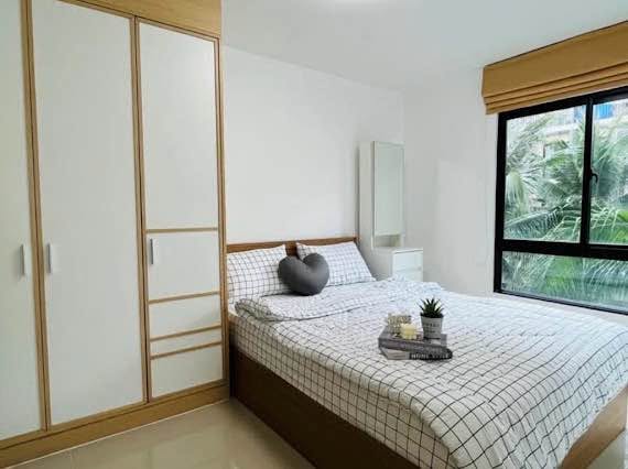 bedroom and room interior of iCondo Sukhumvit 105