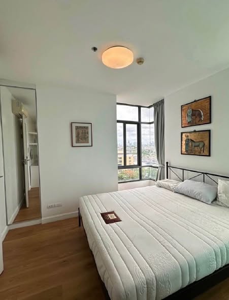 bedroom of Ideo BluCove Sukhumvit