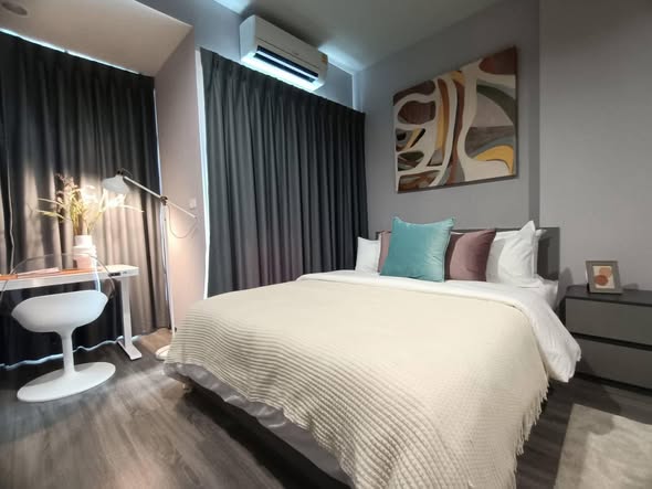 bedroom of IDEO Chula-Sam Yan