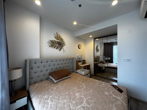 bedroom of Ideo Mobi Asoke