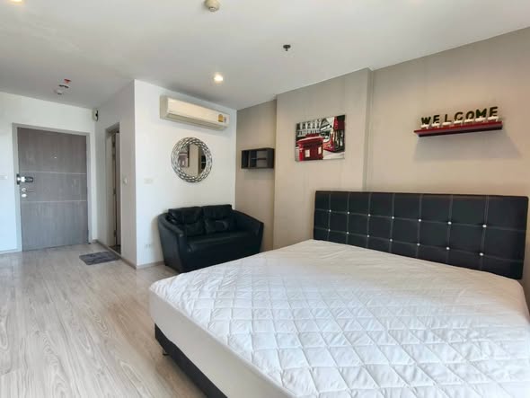 bedroom of Ideo Mobi Bangsue Grand Interchange