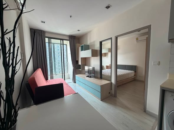 bedroom of Ideo Mobi Sukhumvit 81