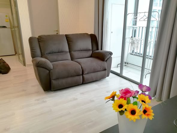 living room of Ideo Mobi Sukhumvit 81