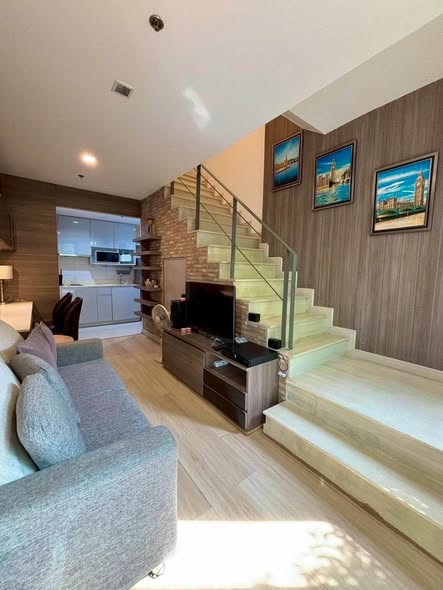 living room of Ideo Mobi Sukhumvit 81