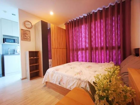 bedroom of Ideo Mobi Sukhumvit Eastgate