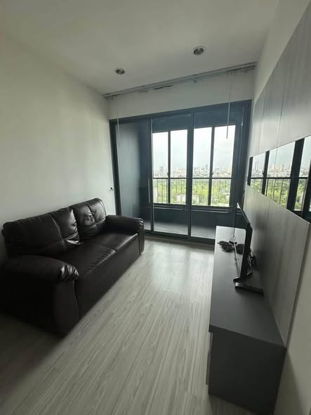 room interior of Ideo Mobi Sukhumvit Eastgate