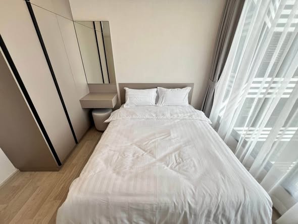 bedroom of Ideo Mobi Sukhumvit Eastpoint