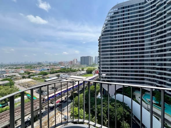 Ideo Mobi Sukhumvit Eastpoint