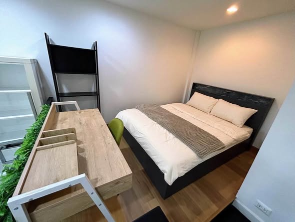 bedroom of Ideo Morph 38