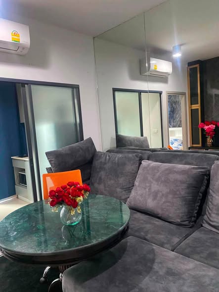 living room of Ideo New Rama 9