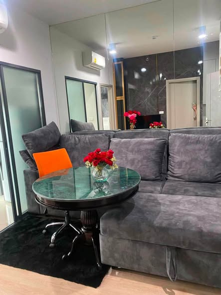 living room of Ideo New Rama 9