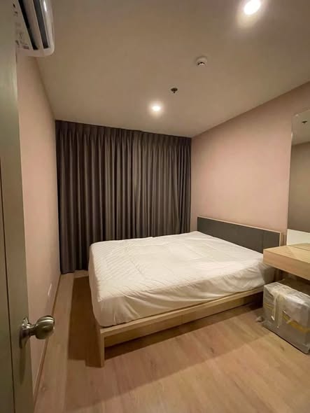 bedroom of Ideo O2 – Building A