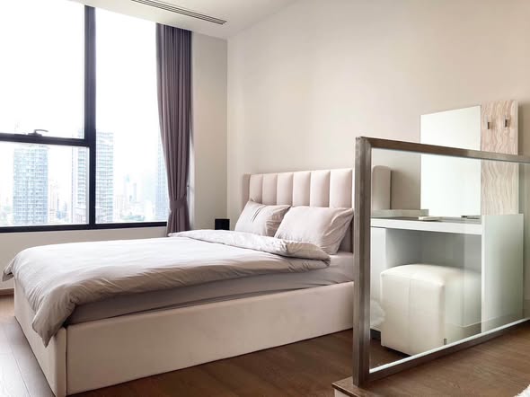 bedroom and room interior of Ideo Q Sukhumvit 36