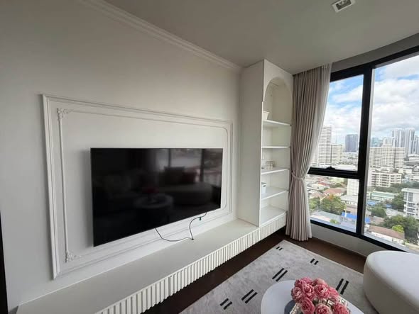 living room and bedroom of Ideo Q Sukhumvit 36