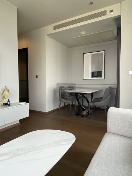 living room and room interior of Ideo Q Sukhumvit 36
