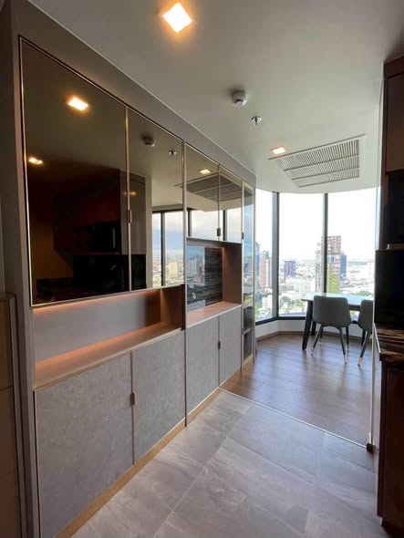 room interior of Ideo Q Sukhumvit 36