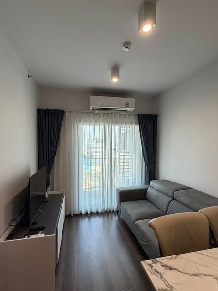 living room of IDEO Rama9 – Asoke