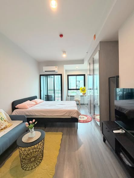 bedroom of Ideo Ramkamhaeng Lamsali Station