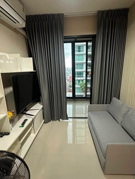 living room and bedroom of IDEO Ratchada-Huai Khwang