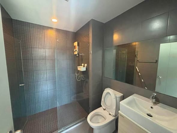 room interior of IDEO Sukhumvit 115