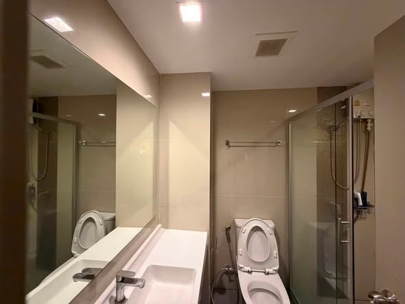 bathroom of Ideo Sukhumvit 93