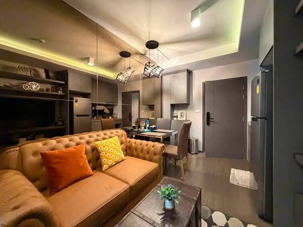 bedroom and living room of Ideo Sukhumvit 93