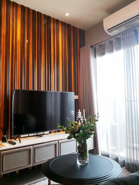 bedroom and living room of Ideo Sukhumvit 93