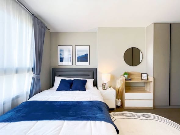bedroom and room interior of Ideo Sukhumvit 93