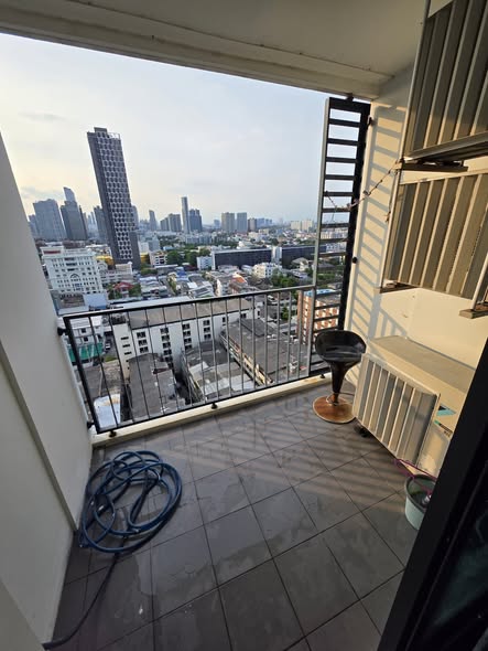 fire escape of Ideo Sukhumvit 93