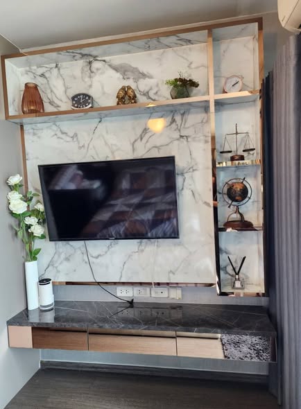 living room and room interior and kitchen of Ideo Sukhumvit 93