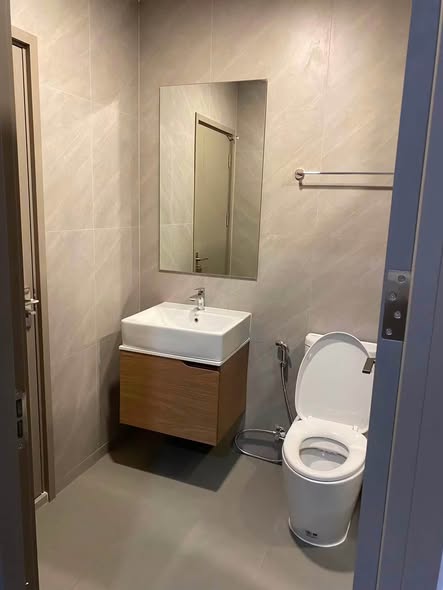 bathroom of IDEO Sukhumvit Rama 4 ไอดีโอ สุขุมวิท-พระราม 4