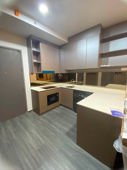 kitchen of IDEO Sukhumvit Rama 4 ไอดีโอ สุขุมวิท-พระราม 4