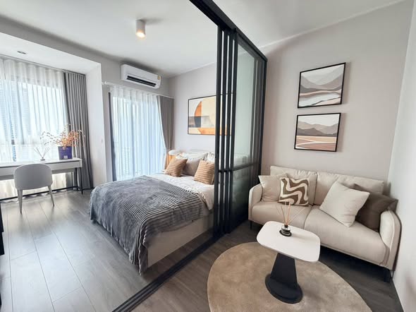 living room and bedroom of IDEO Sukhumvit Rama 4 ไอดีโอ สุขุมวิท-พระราม 4