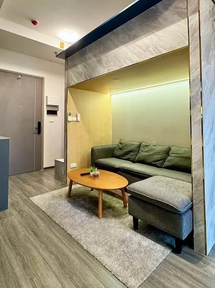 living room and room interior of IDEO Sukhumvit Rama 4 ไอดีโอ สุขุมวิท-พระราม 4