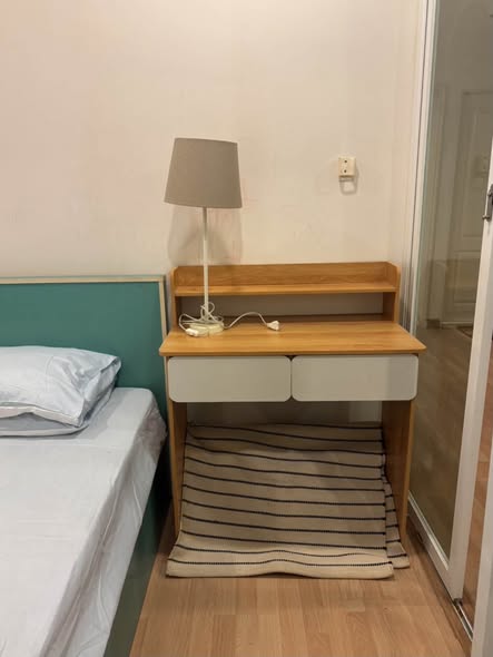 bedroom and room interior of Incio Serithai