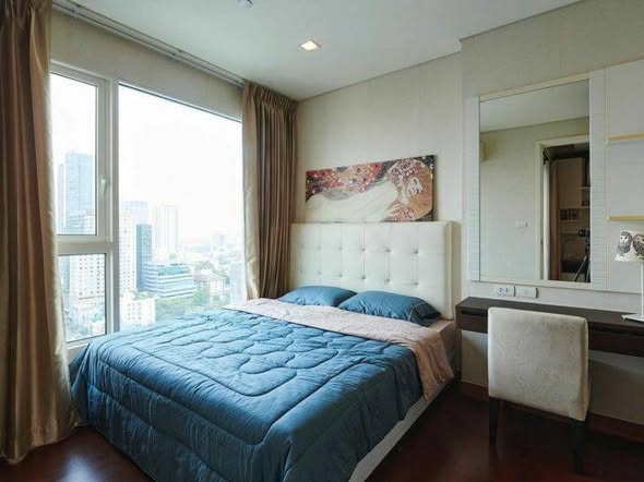 bedroom of IVY THONGLOR