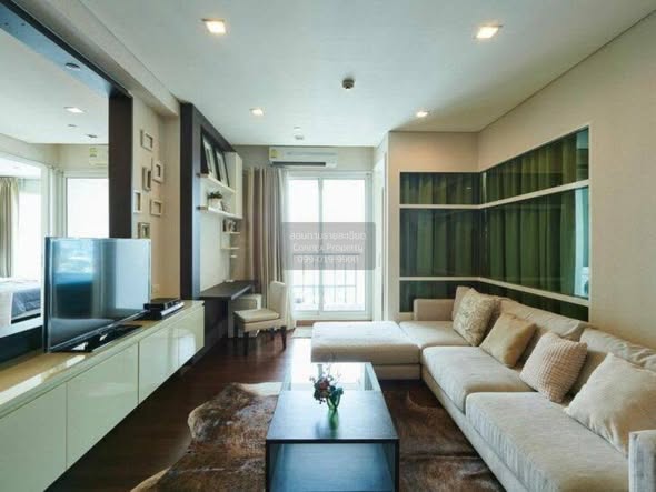 living room of IVY THONGLOR