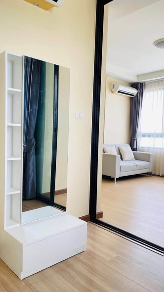 bedroom and room interior of J Condo Satorn-Kallaprapruk
