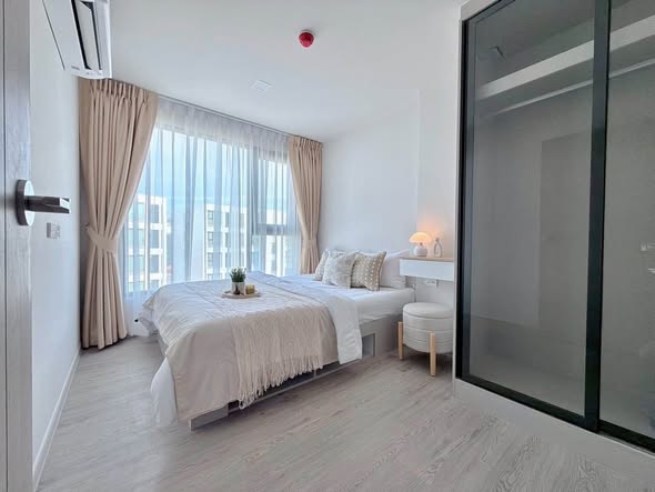bedroom and room interior of Kave Coco Bangsaen