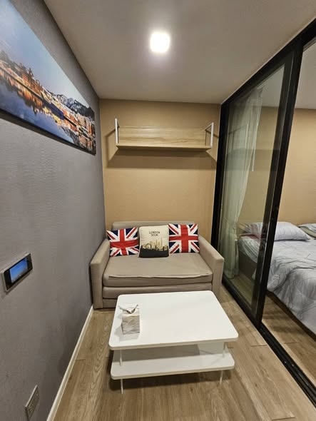 bedroom of Kave Town Space