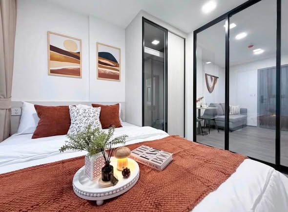 bedroom and room interior of Kave Wonderland Sales Gallery
