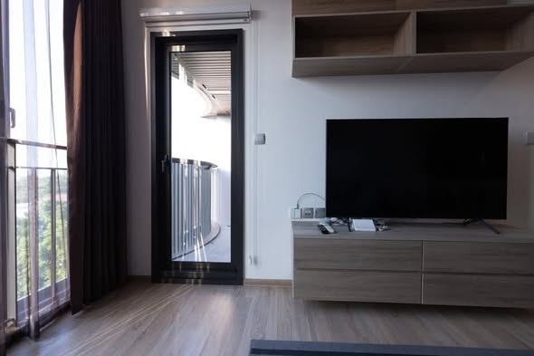 bedroom and room interior of Kawa Haus
