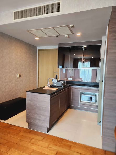 kitchen of Keyne by Sansiri