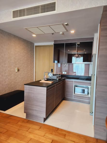 kitchen of Keyne by Sansiri