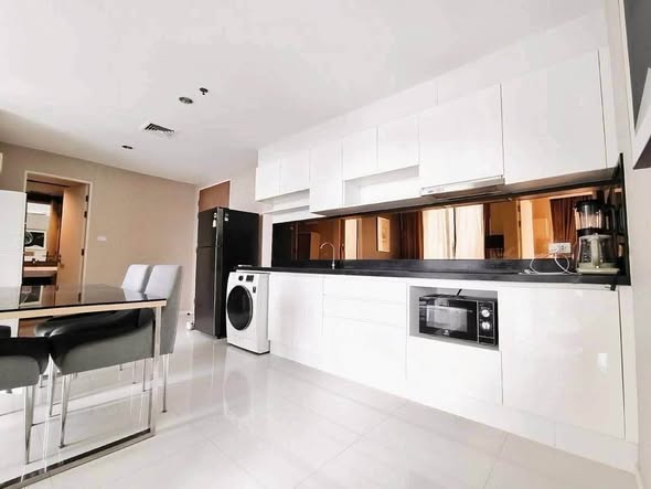 kitchen of อัพเอกมัยคอนโดมิเนียม