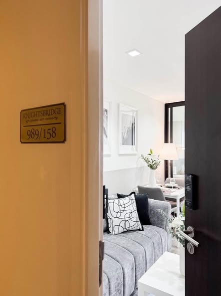 living room and room interior of Knightsbridge Bearing