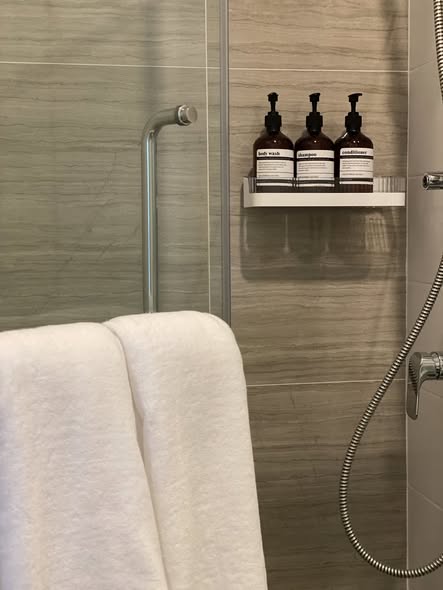 bathroom of KnightsBridge Collage – Ramkhamhaeng