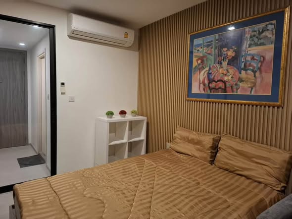 bedroom of KnightsBridge Phaholyothin Interchange